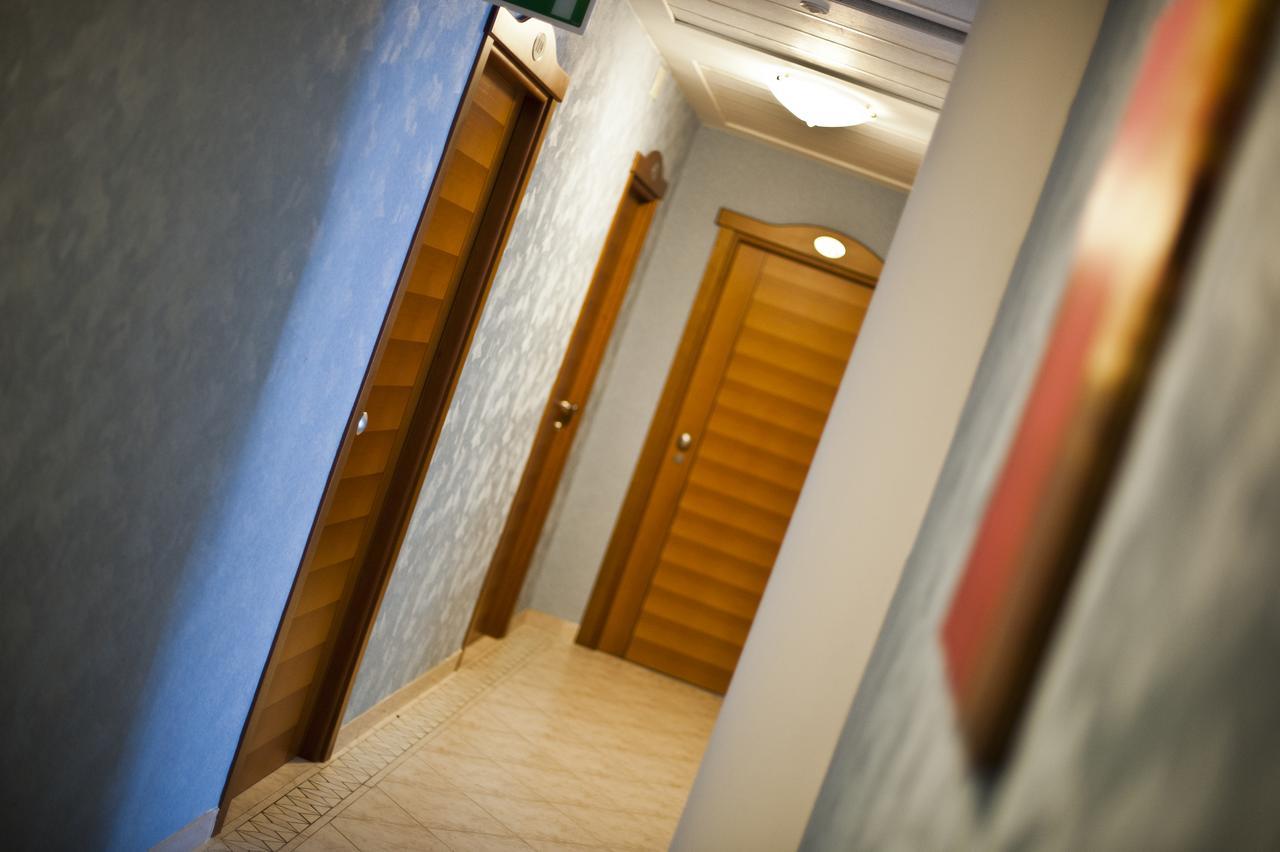 רימיני Hotel Alsen מראה חיצוני תמונה