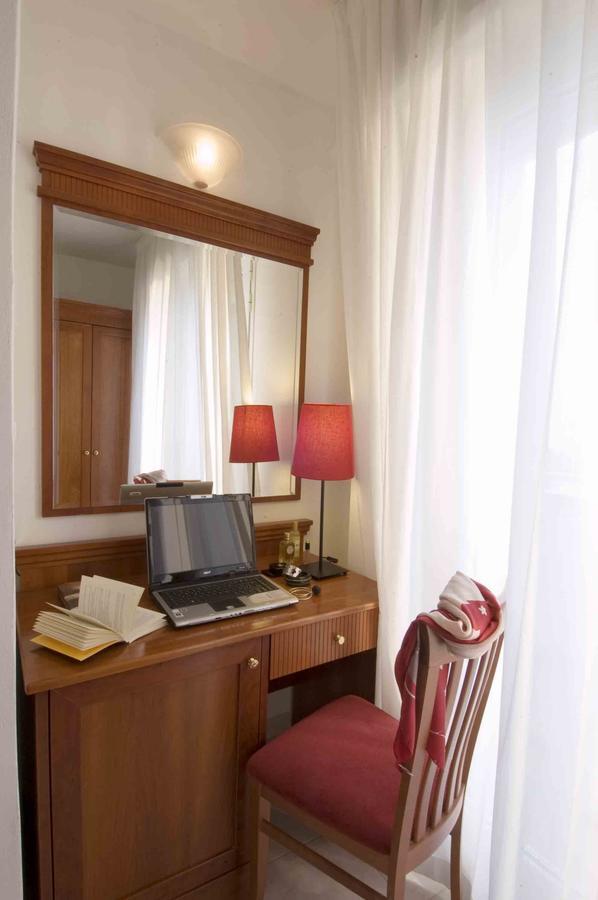 רימיני Hotel Alsen מראה חיצוני תמונה